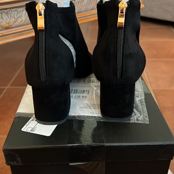 Chunky High Heel Booties Suede Open Toe Side Cut-Out Ankle Back Zipper 2” Heel - Picture 8 of 10